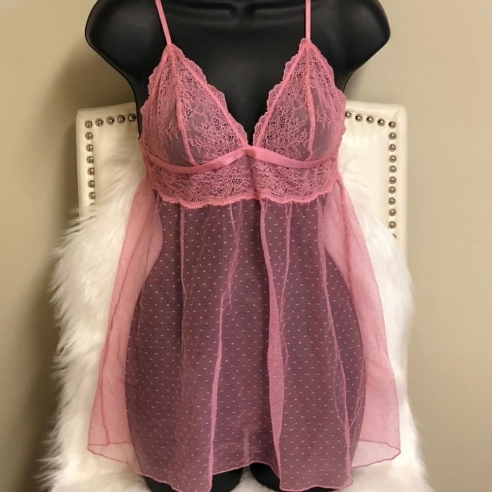 💥Victoria's Secret sheer lace chemise lingerie